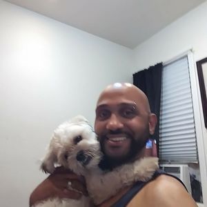 Meet your Posher, Lawrence